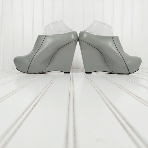 Type Z Gray Leather Slip On High Platform Wedge Heeled Boots F383 - Picture 7 of 13